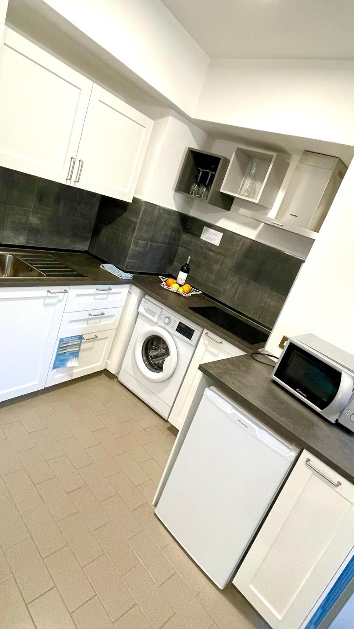 La Scuna Apartments Корнілья Екстер'єр фото